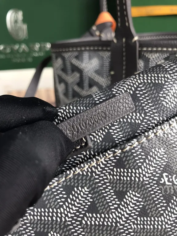 Goyard Bag 